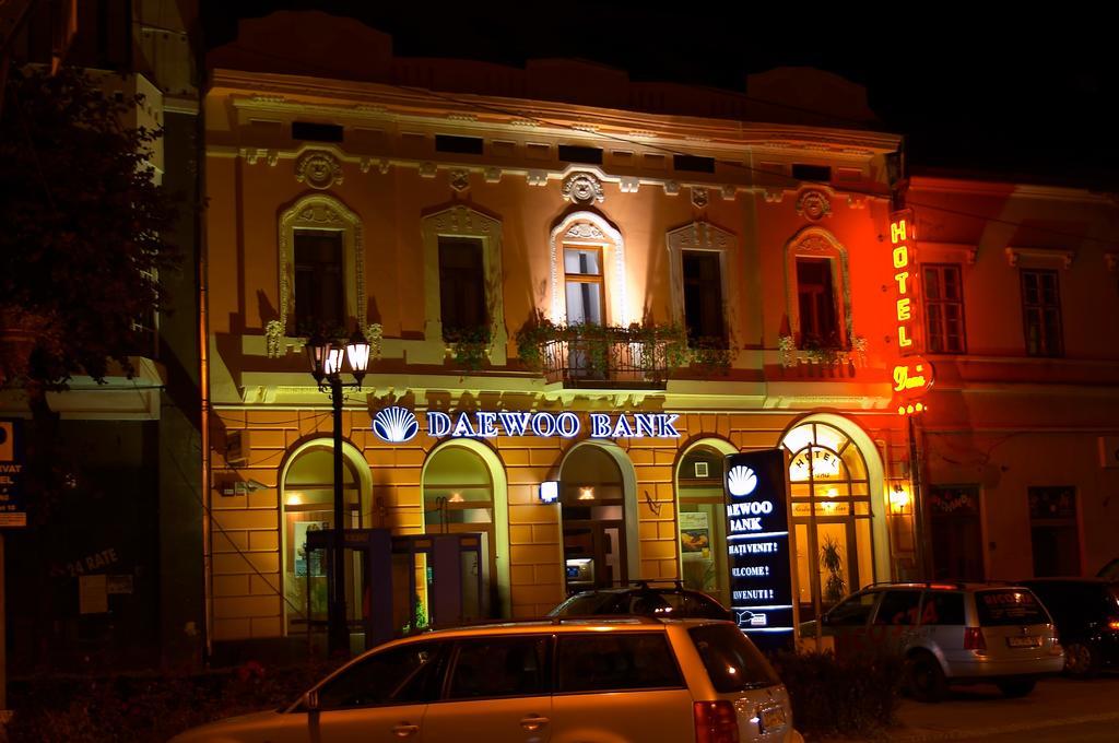 Hotel Dana 2 Сату-Маре Екстер'єр фото